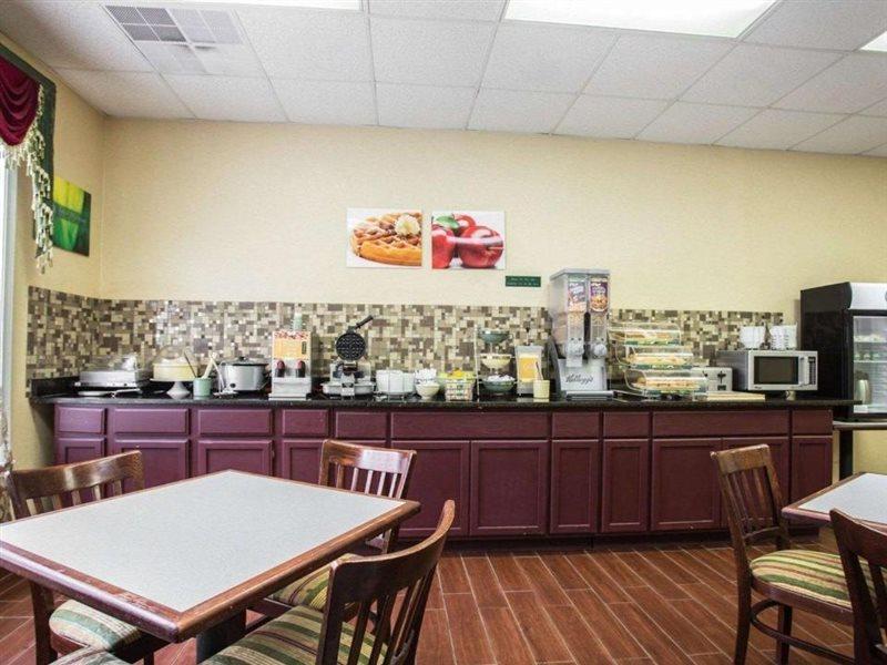 Rodeway Inn Harbison Area Columbia Dış mekan fotoğraf