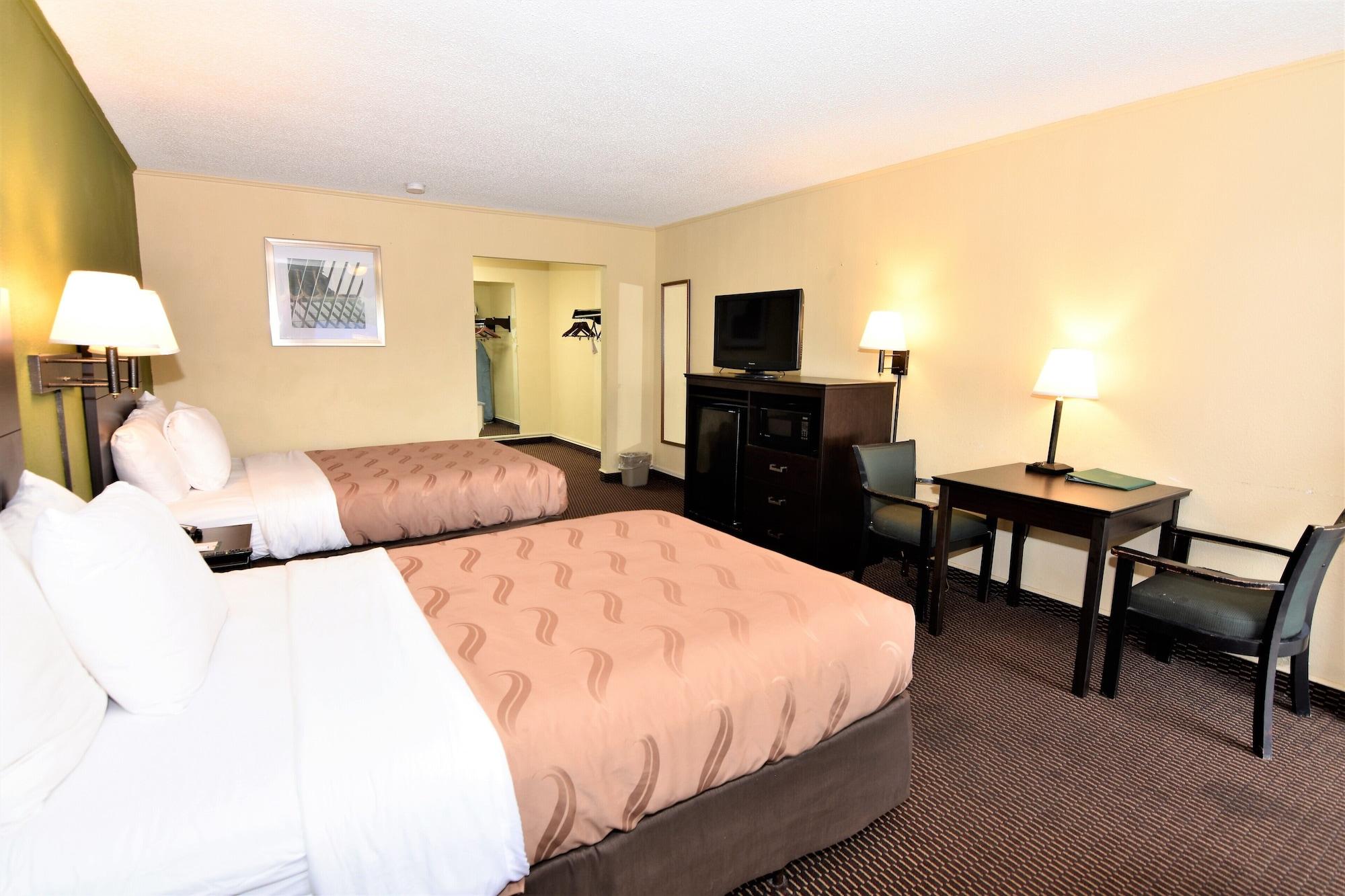 Rodeway Inn Harbison Area Columbia Dış mekan fotoğraf
