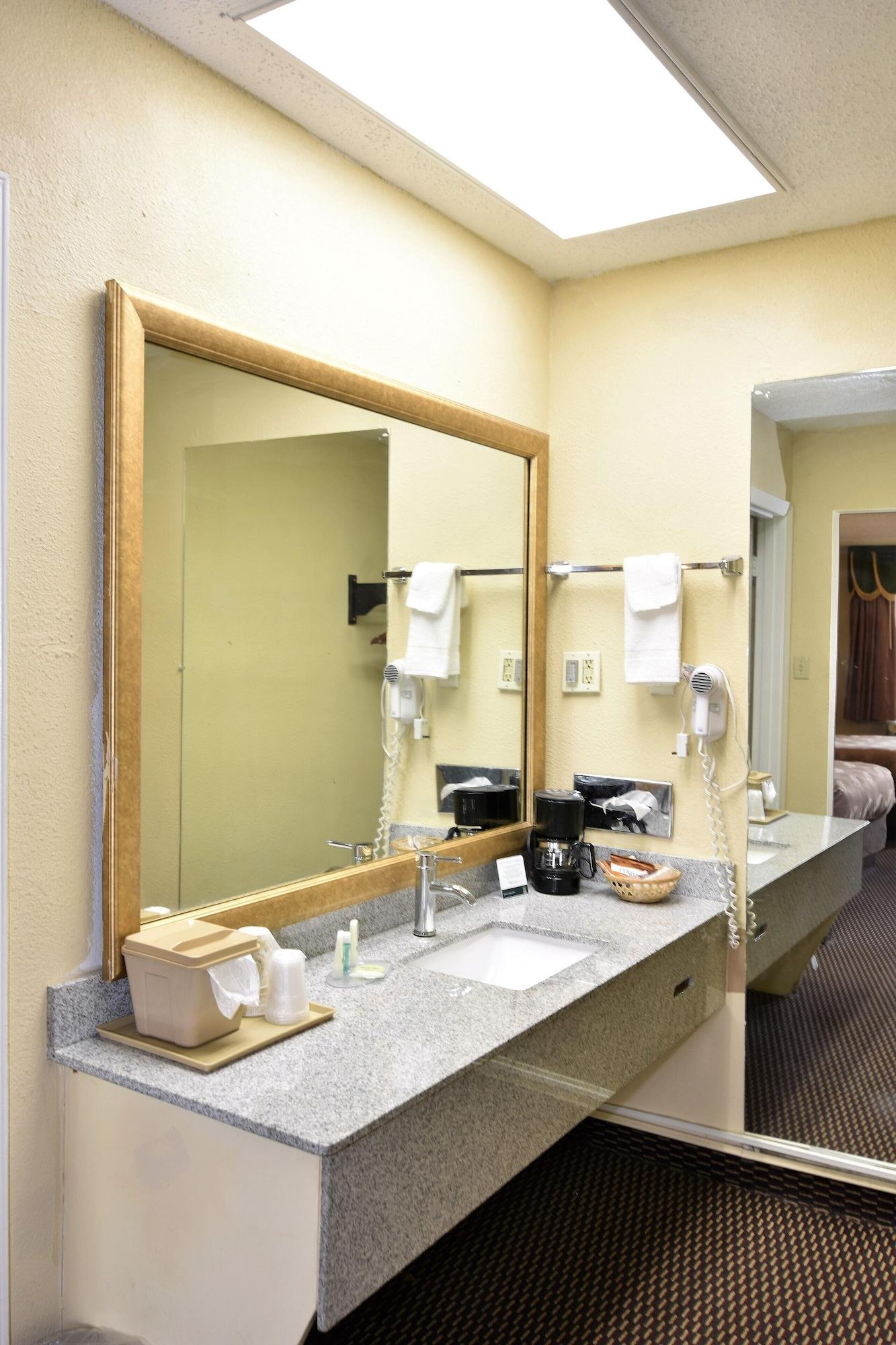 Rodeway Inn Harbison Area Columbia Dış mekan fotoğraf