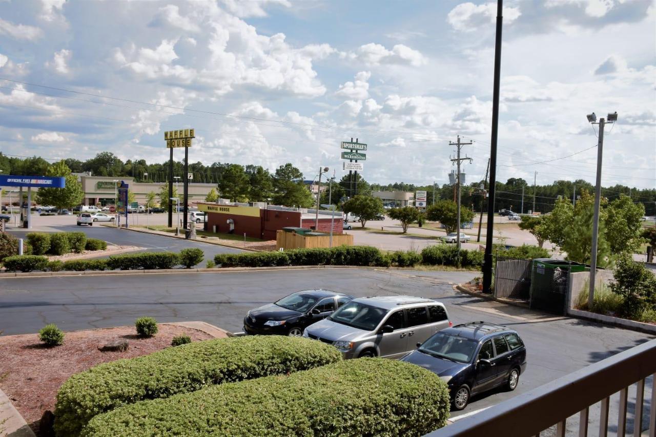 Rodeway Inn Harbison Area Columbia Dış mekan fotoğraf