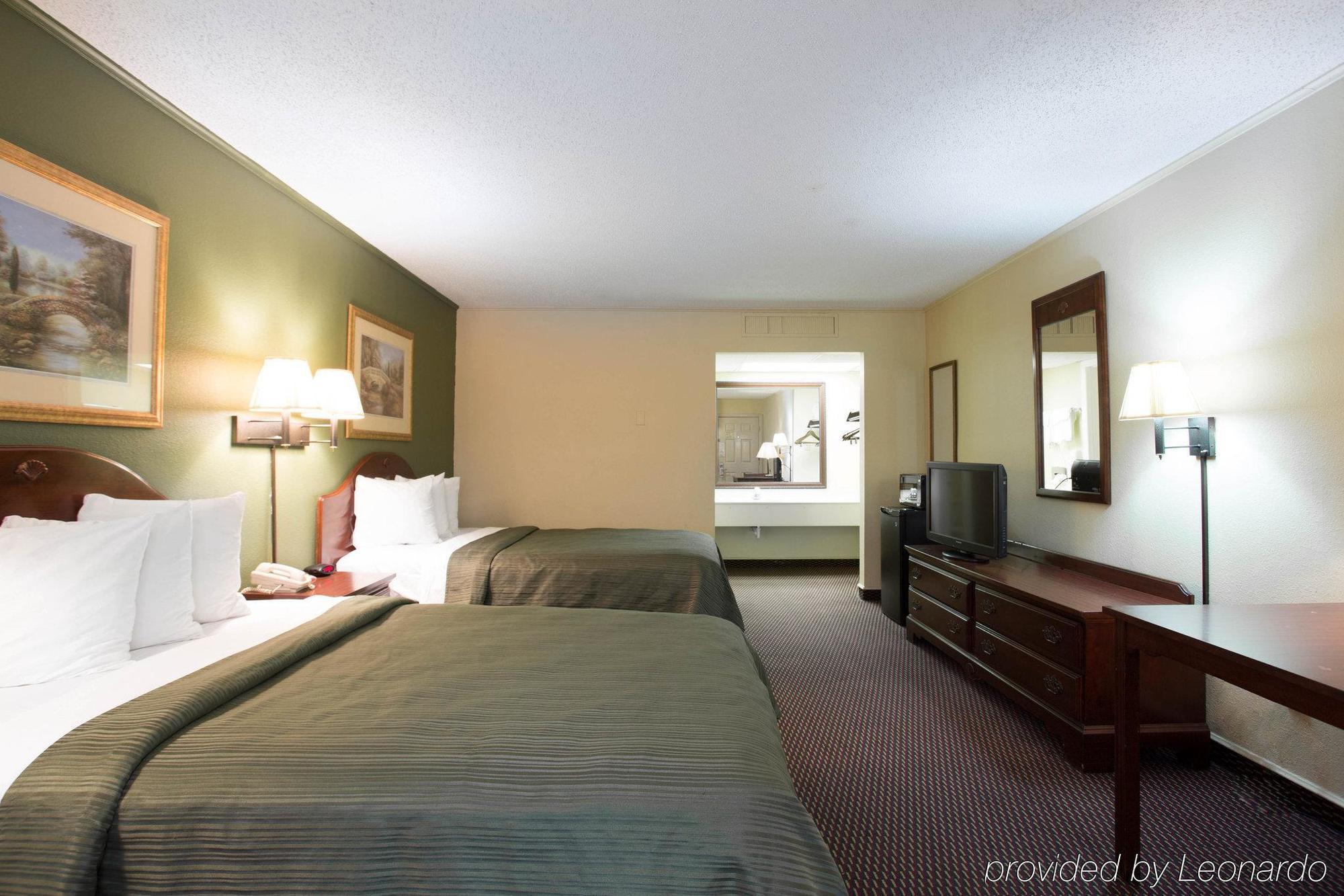Rodeway Inn Harbison Area Columbia Dış mekan fotoğraf