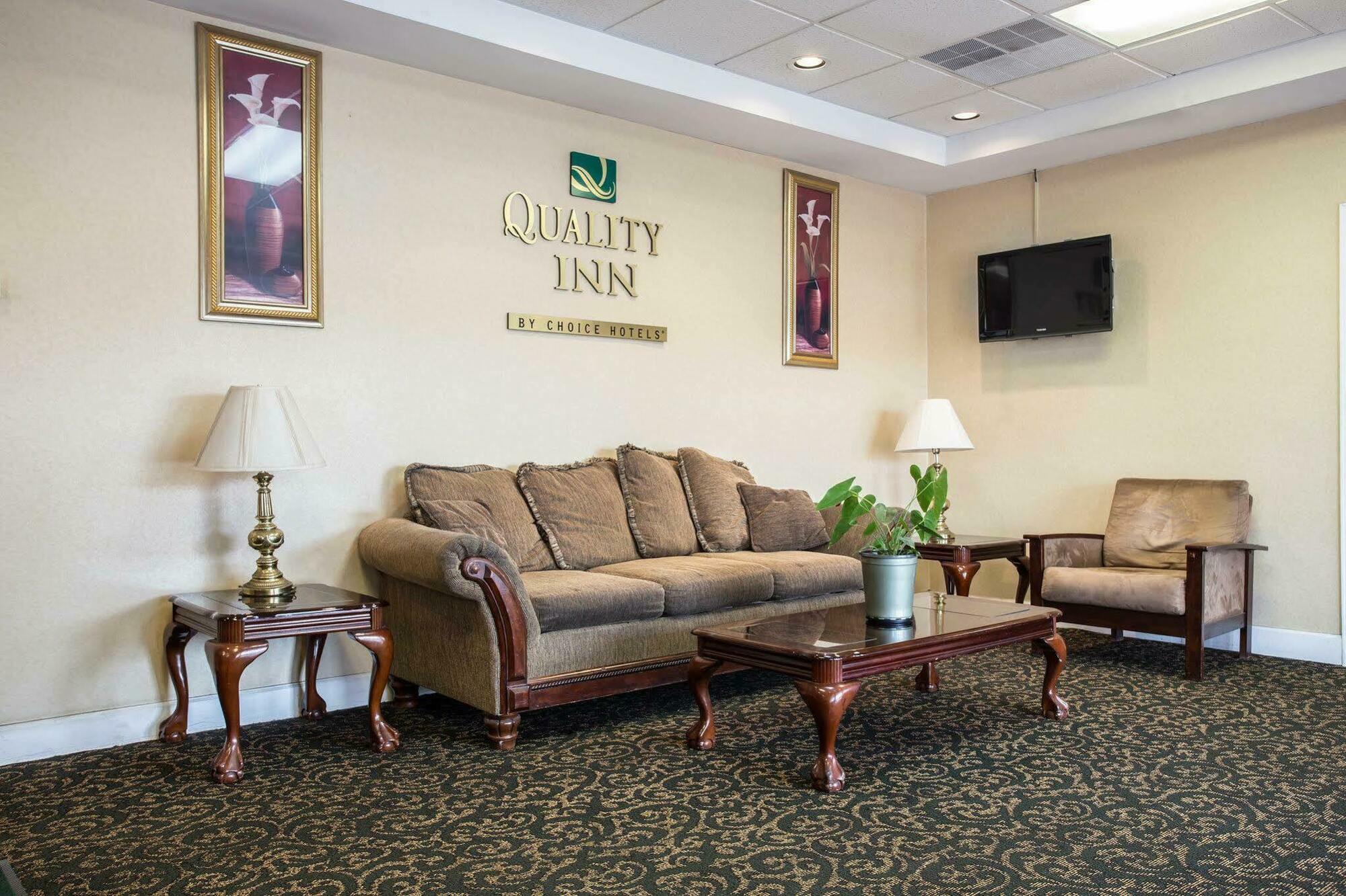 Rodeway Inn Harbison Area Columbia Dış mekan fotoğraf